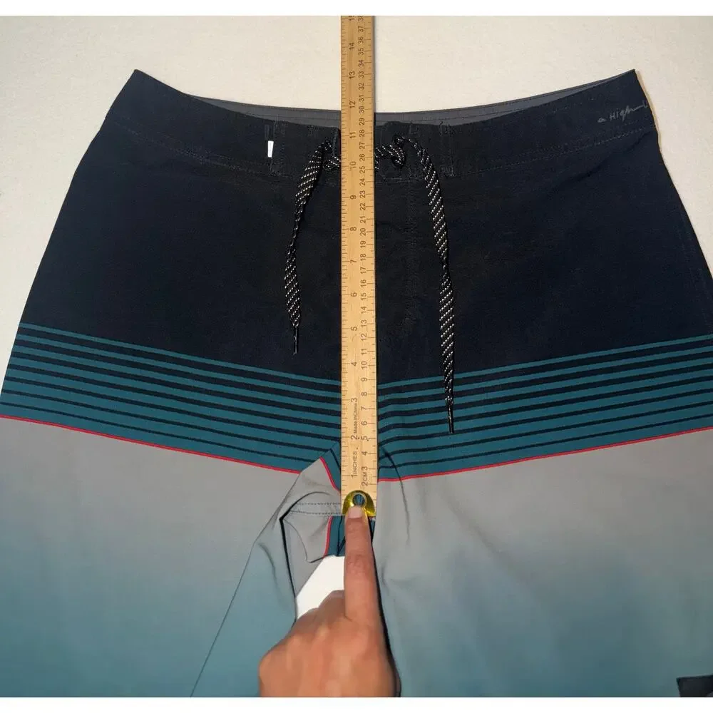 Quick Silver men’s highline board shorts